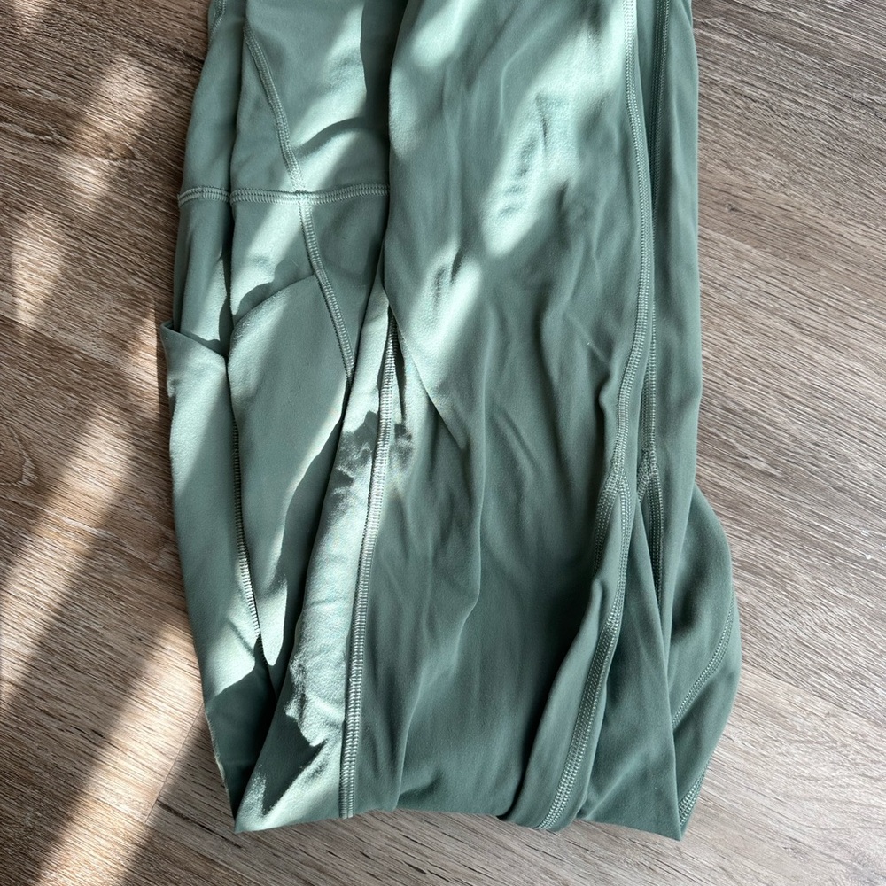 Lululemon Align with Pockets - image 1